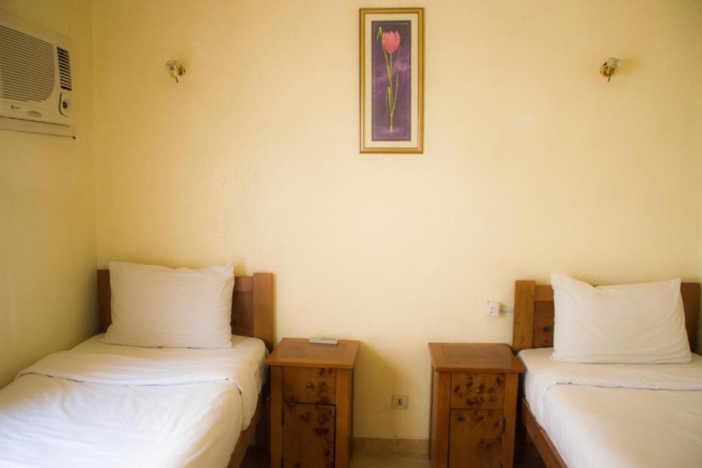 Golden Europe Hotel Dahab Exterior photo